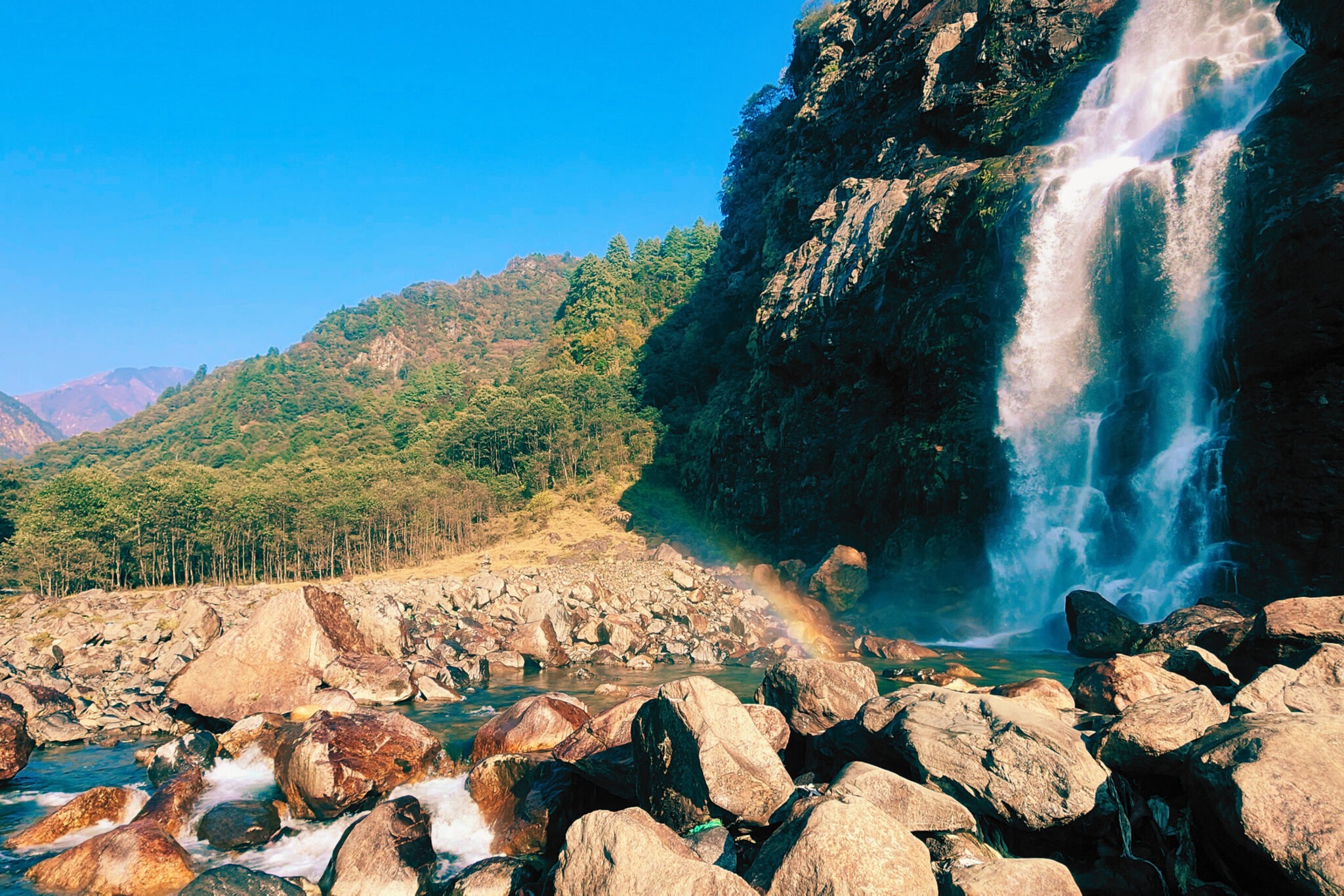 Experience Jung Waterfall
