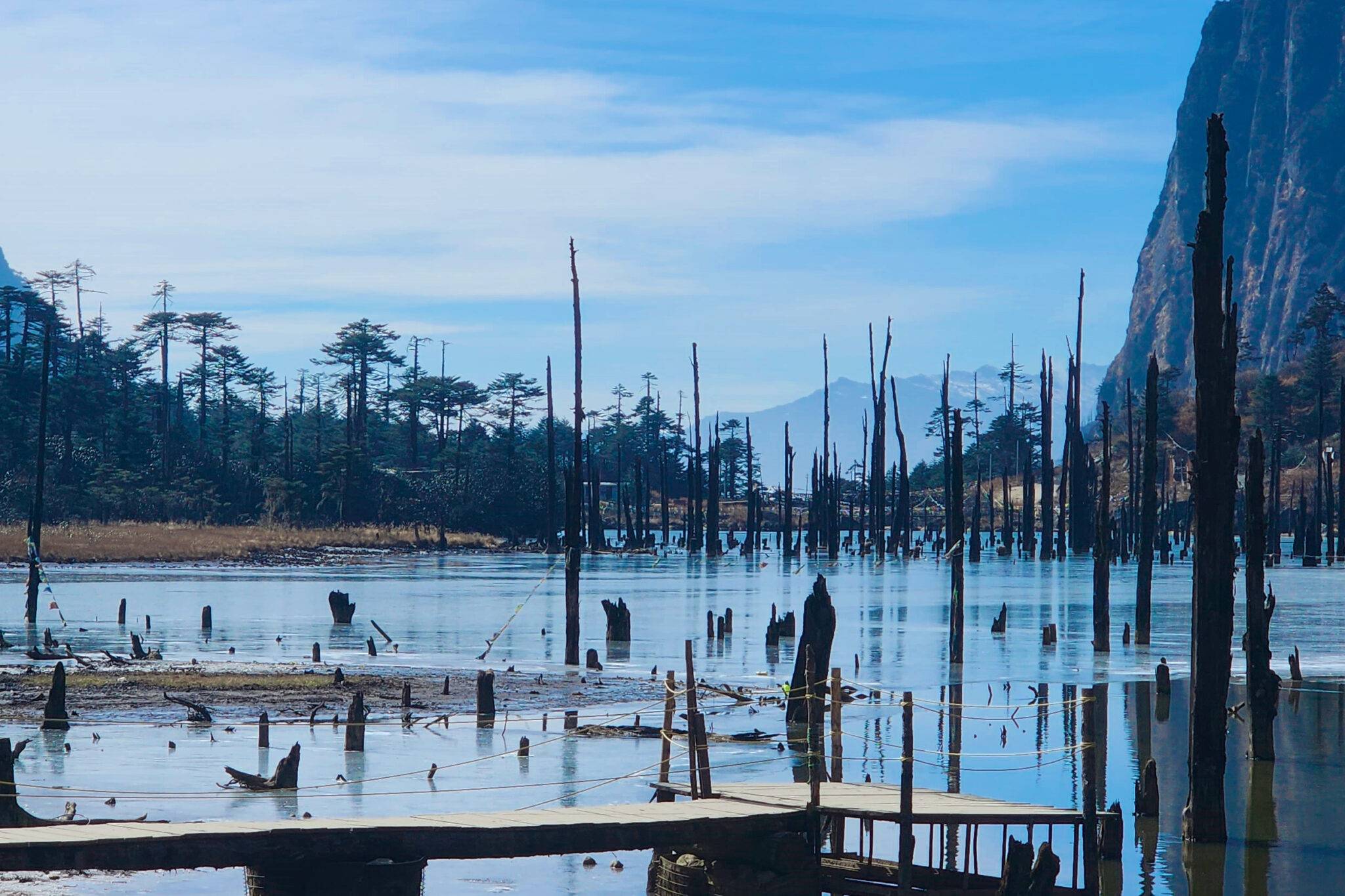 Witness Shonga-Tser Lake